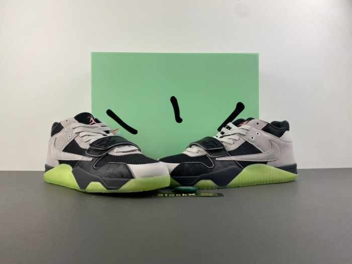 Travis Scott x Chase B x Air Jordan Jumpman Jack IH7971-001