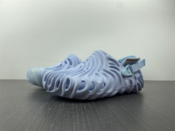 Cr*0*s x salehe bembury 207393-4st