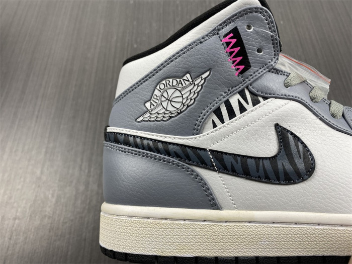 air jordan 1 mid dark grey 554724-170