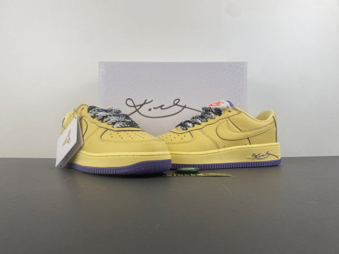 Kobe Bryant x Nike Air Force 1 Low Protro HV9408-700