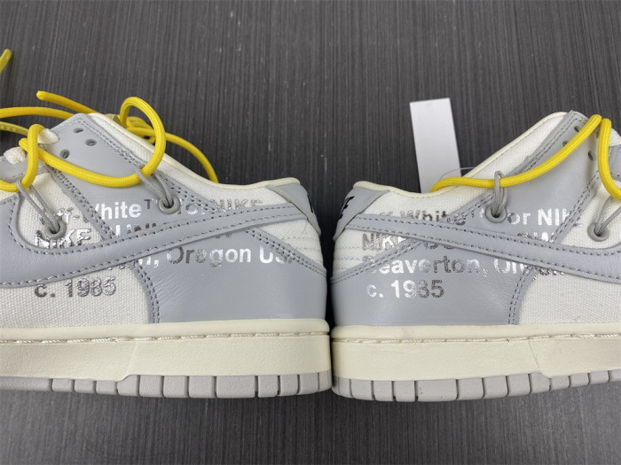 OF X Nike Dunk Low Lot 29 of 50 DM1602-103