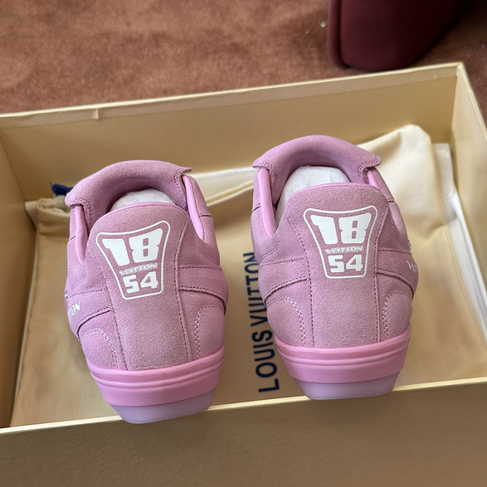 L1VV Footprint Sneakers