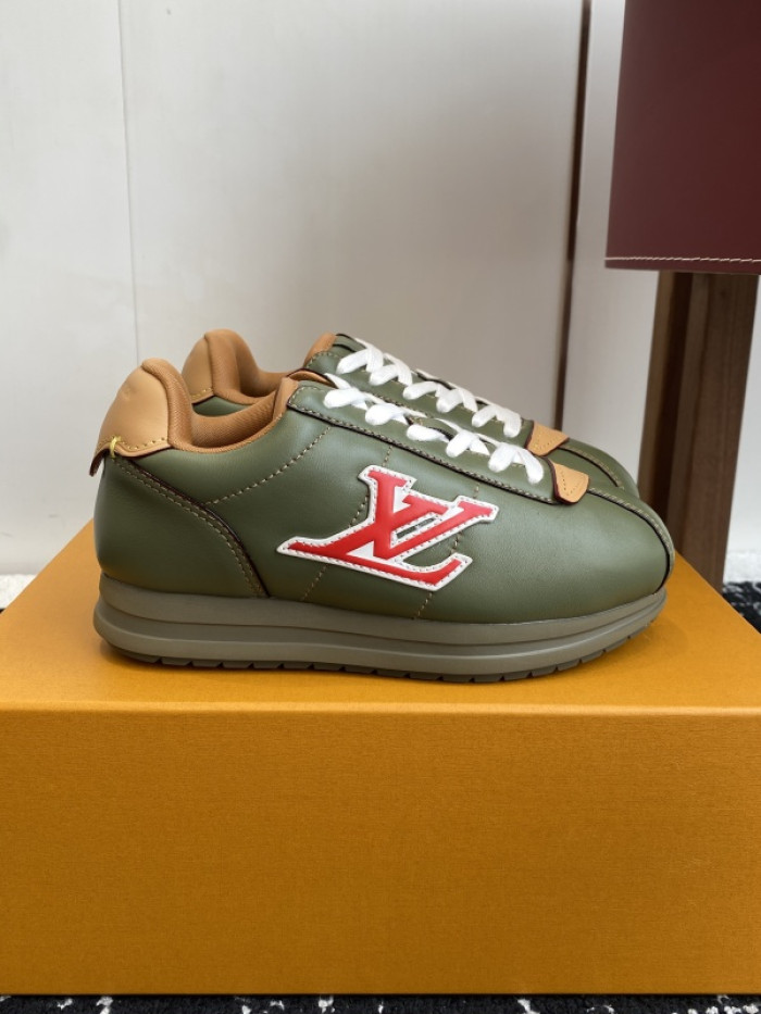 L1VV Buttersoft Sneakers