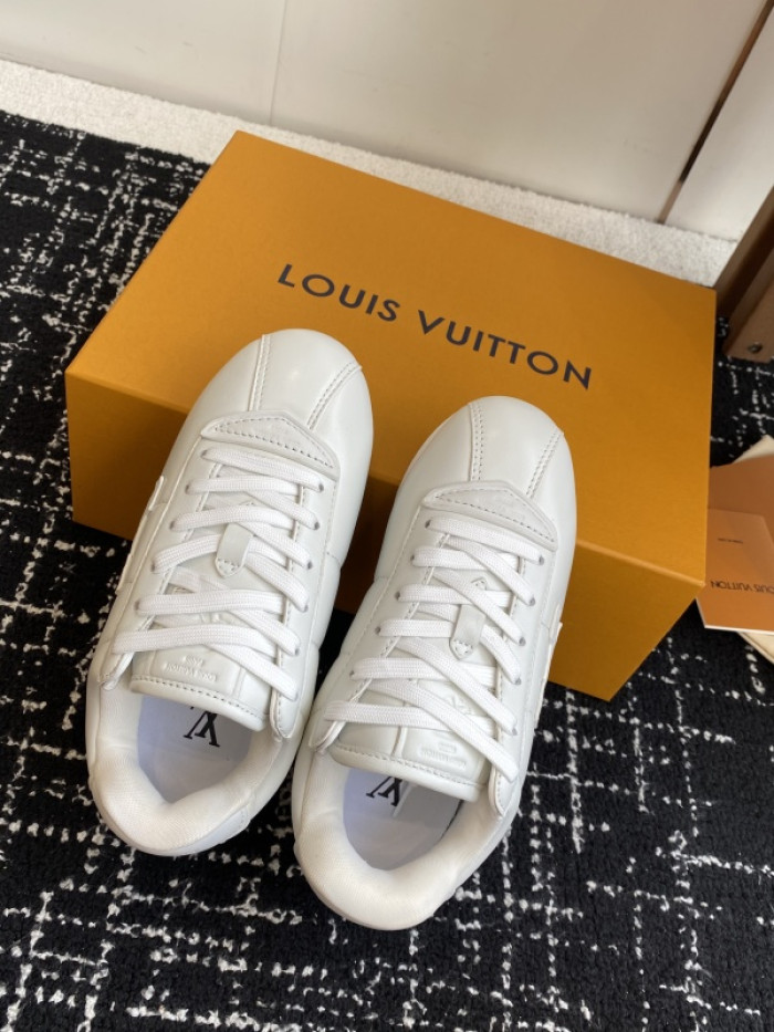 L1VV Buttersoft Sneakers