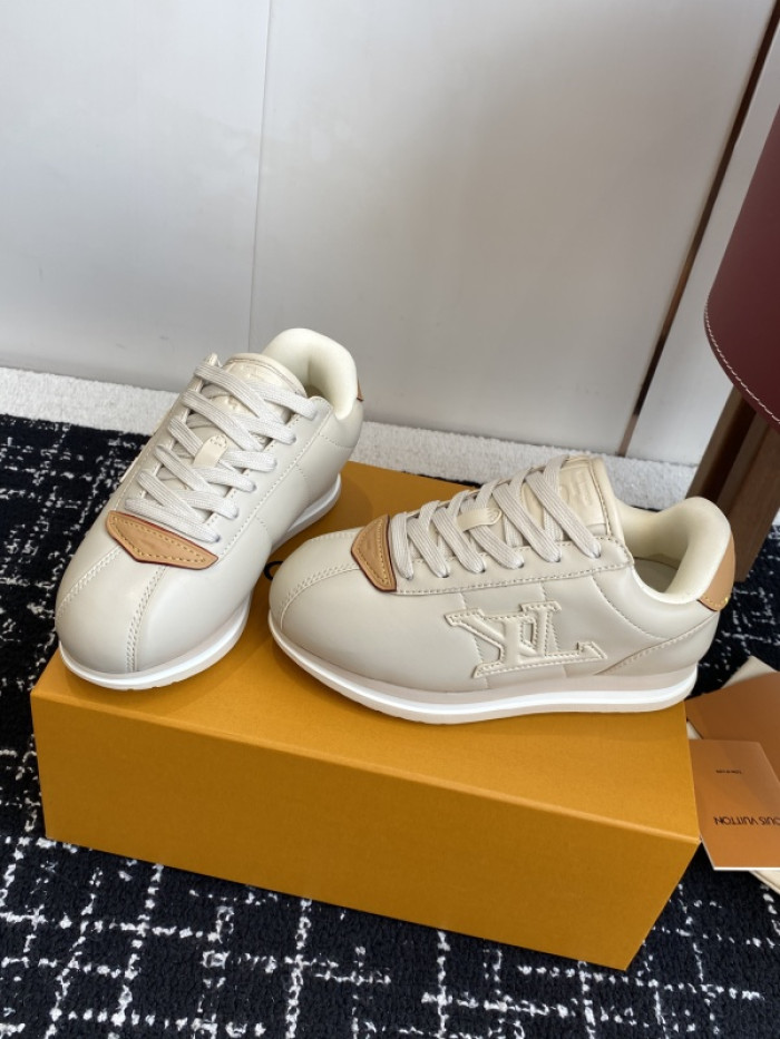 L1VV Buttersoft Sneakers