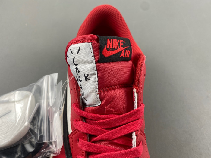 Travis Scott Jordan 1 Low ‘Chicago’