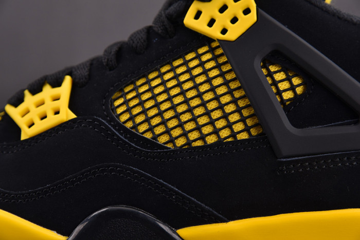 air jordan 4 retro thunder (2012) 308497-008