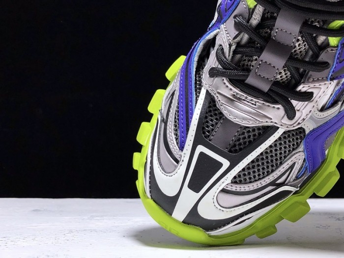 Balen Runner Sneakers 570391 W2GN7 1007