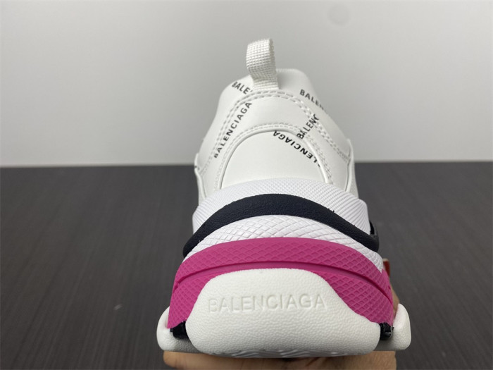 balen sneaker triple.s allover 524039 w2fa4 9155