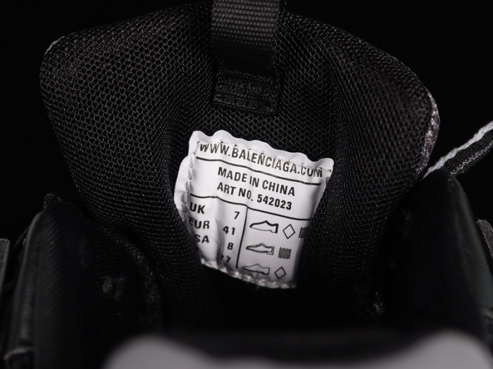 BALEN TRACK TRAINER 542023 W2ND3 2201