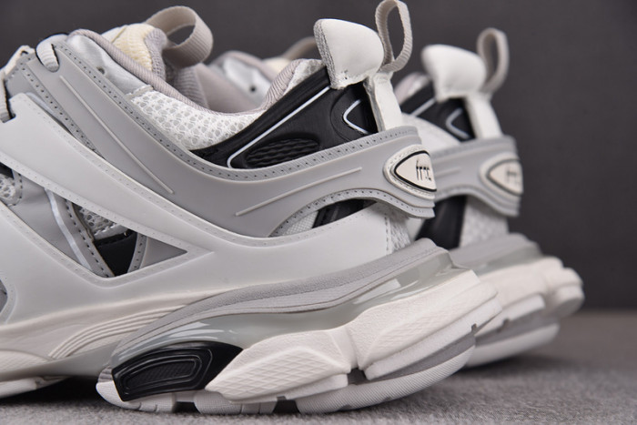 BALEN TRACK TRAINER 542023 W3AD3 9812