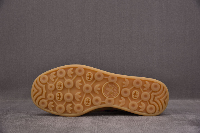 a*d*das x G*u*i1 gazelle