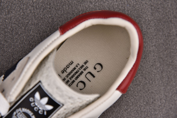 a*d*das x G*u*i1 gazelle