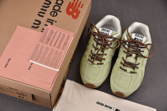 New Balance X Miu Miu 530 SL suede sneakers 5E168E