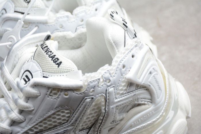 Balen Track Sneakers 734731 W3XL2 0101