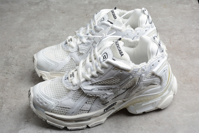 Balen Track Sneakers 734731 W3XL2 0101