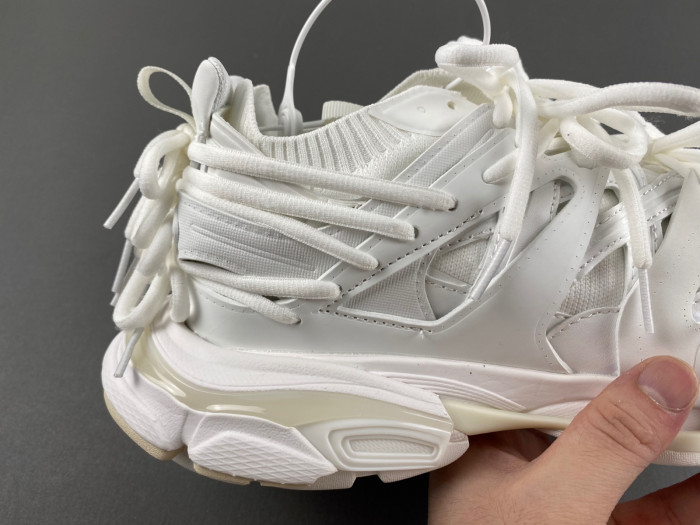 BALEN TRACK TRAINER 786281 W3CO1 2000