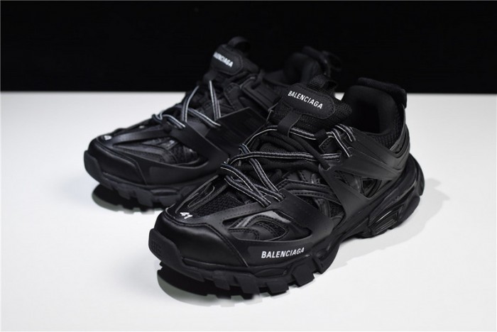 Balen Track Sneakers 656686 W06G0 2001 BLACK