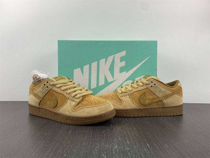 nike sb dunk low wheat (2017) 883232-700
