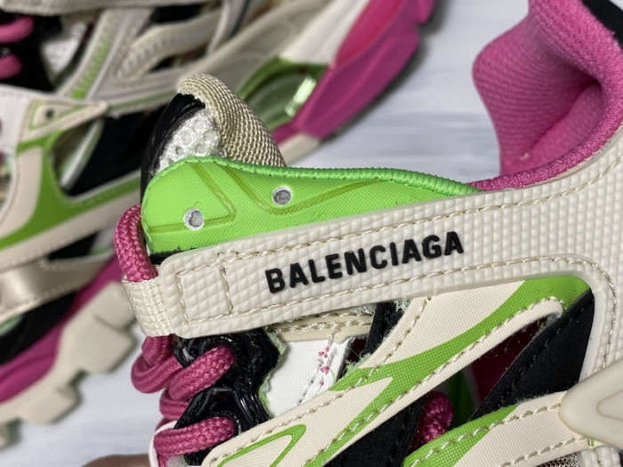Balen Runner Sneakers Pink Green 565615 W2GN3 9534