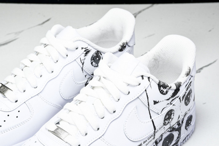 Nike Air Force 1 Low Supreme Comme des Garcons Shirt 923044-100