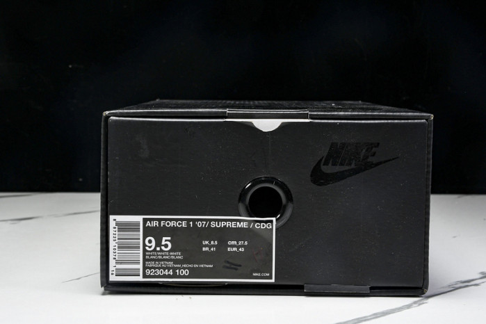 Nike Air Force 1 Low Supreme Comme des Garcons Shirt 923044-100