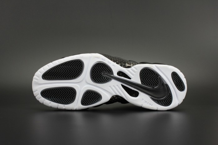 nike air foamposite pro “dr. doom” black/white 624041-006