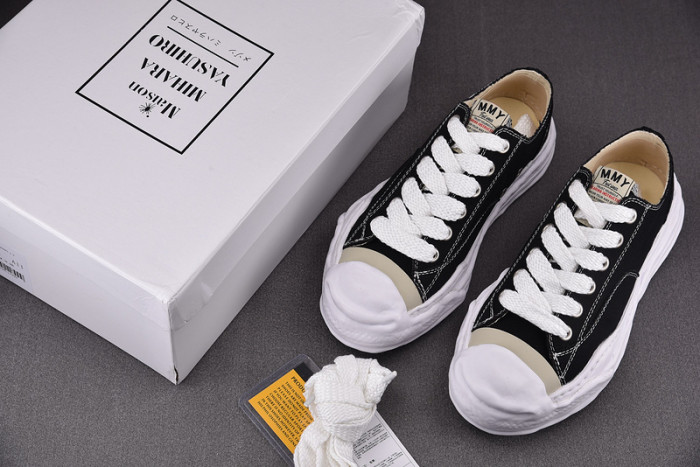 Ma*s*n mihara yasuhiro canvas sneakers