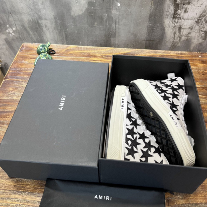 Amiri Sneakers