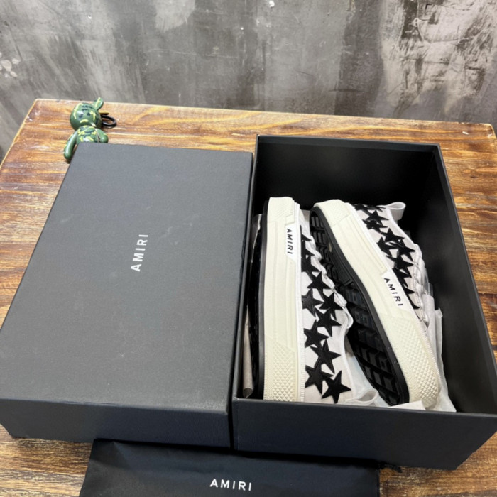 Amiri Sneakers