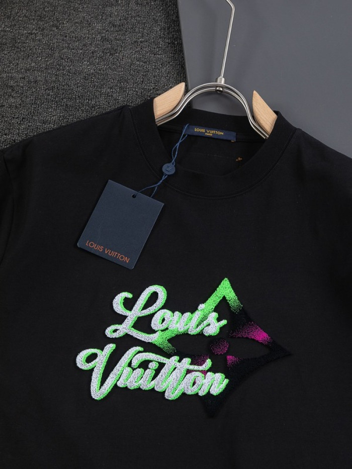 L1vv T-Shirt