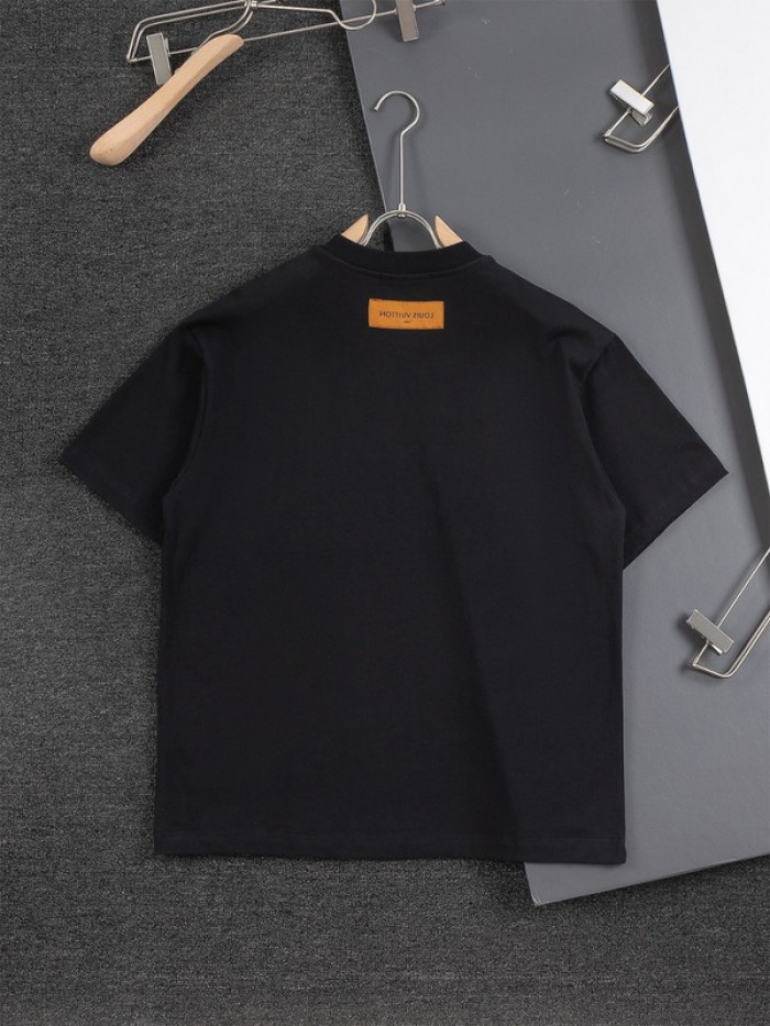 L1vv T-Shirt