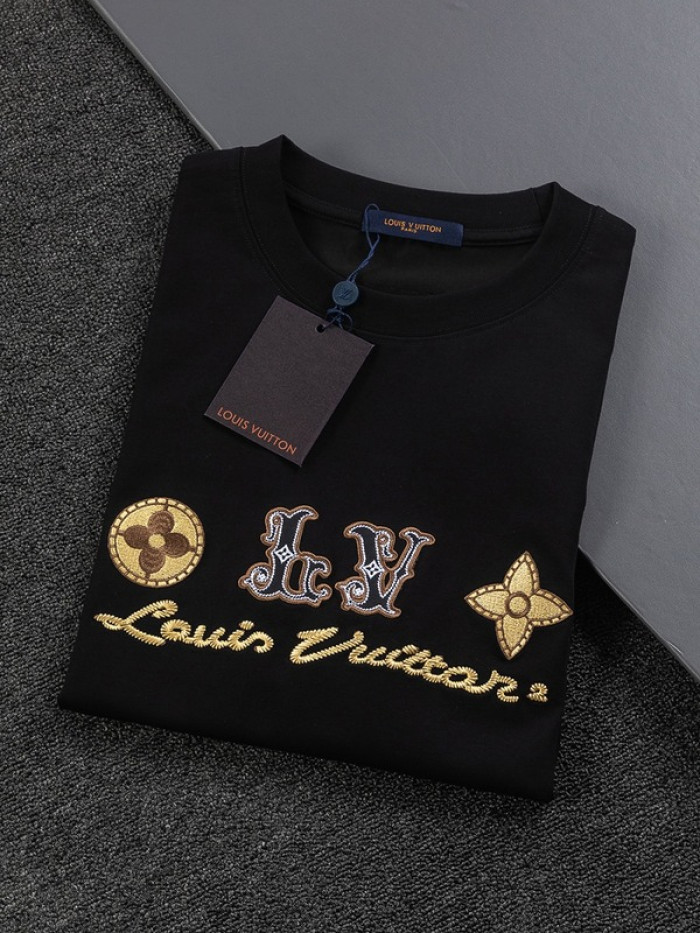 L1vv T-Shirt