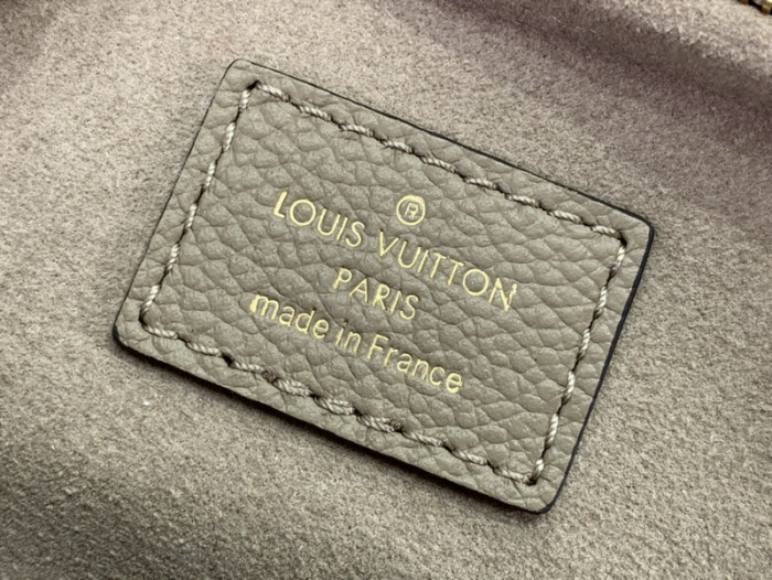 LIVV Mini Bumbag-17x12x9.5cm