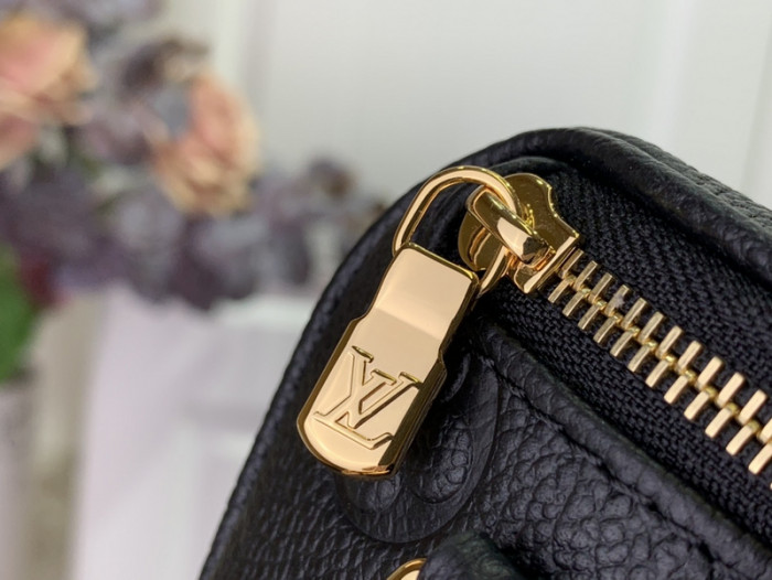 LIVV Mini Bumbag-17x12x9.5cm