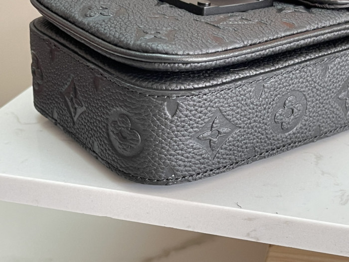 LIVV Bag-19 *12 *7cm