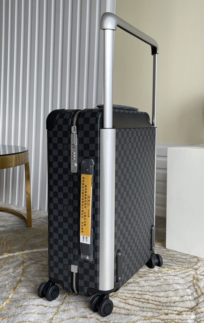 LIVV Luggage