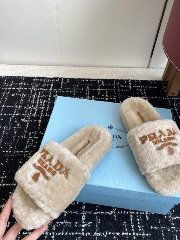 Prada Slides