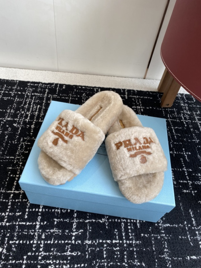 Prada Slides