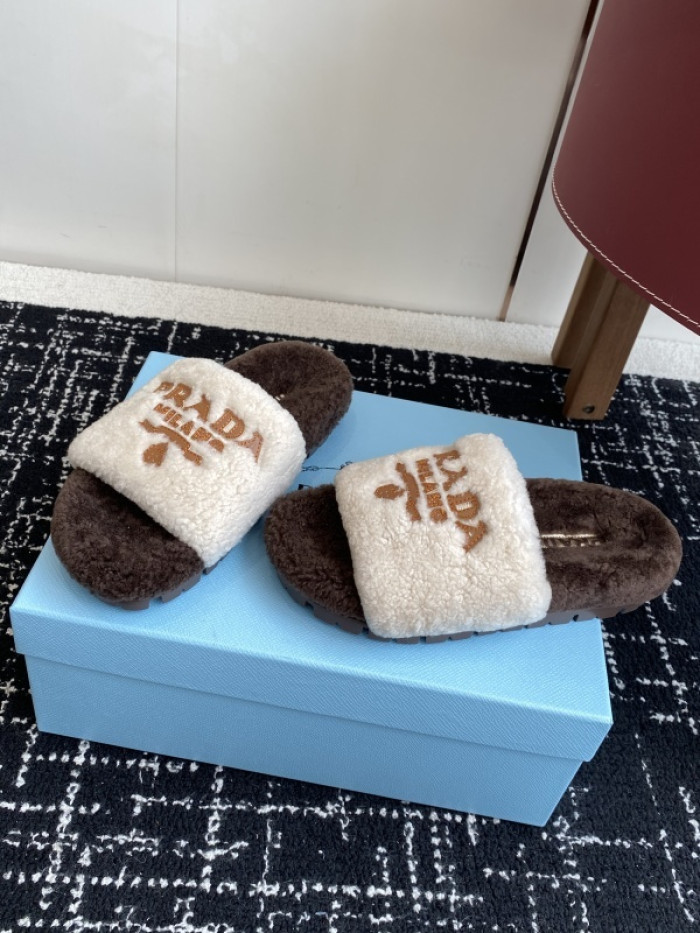 Prada Slides