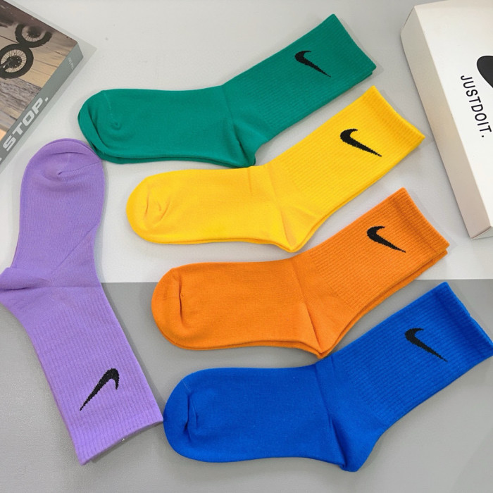 Askick Socks- 5 pairs in a box