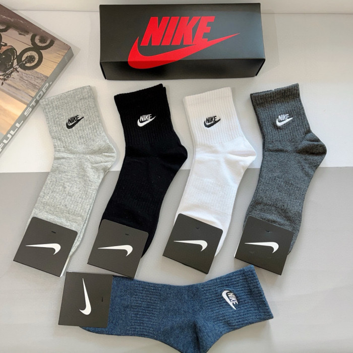 Askick Socks- 5 pairs in a box
