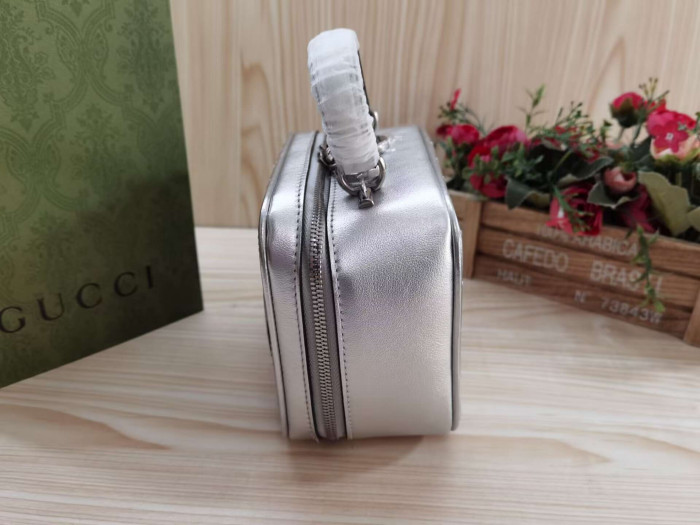 G*u*i1 bag-17*15*9cm