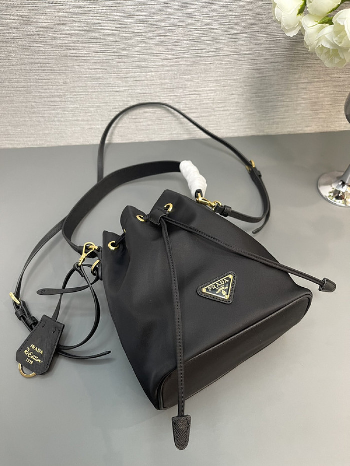 Prad* Bag-15.5*19.5*10cm