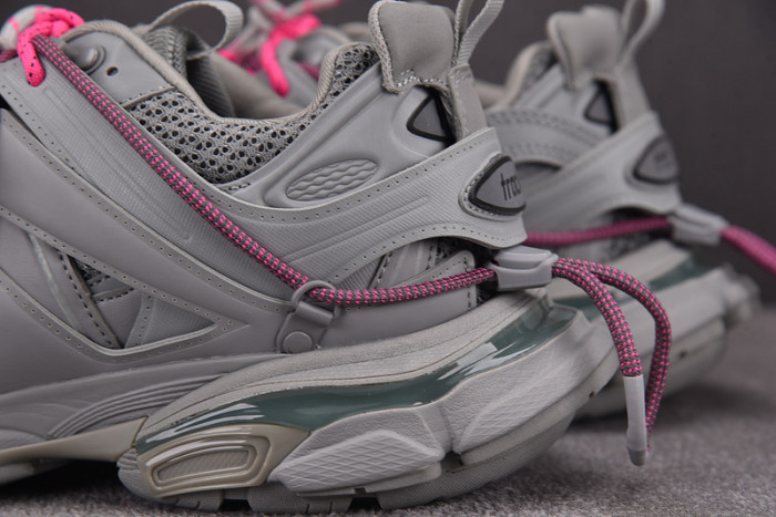 Balen Track Sneakers 800592 WTRHK 1013