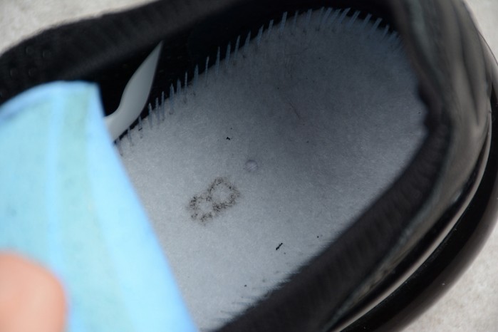 Nike Air Max 270 Flyknit Black White AO1023-001