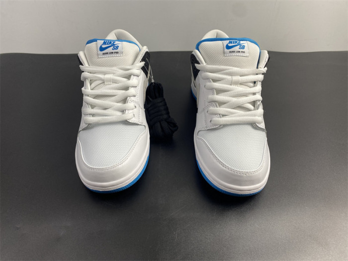 nike sb dunk low “laser blue” bq6817-101