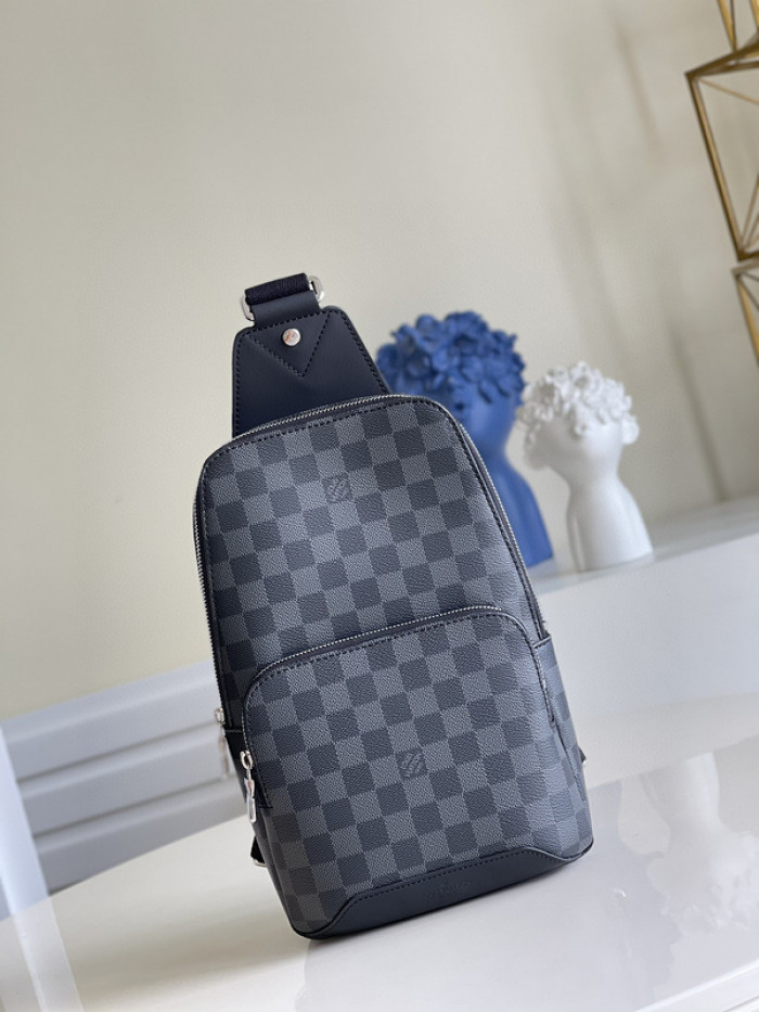 L1VV DAMIER GRAPHITE AVENUE SLING BAG-20*31*7cm