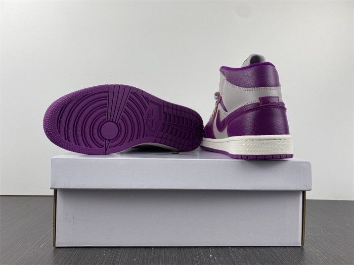 air jordan 1 mid magenta (2022) (w) bq6472-501