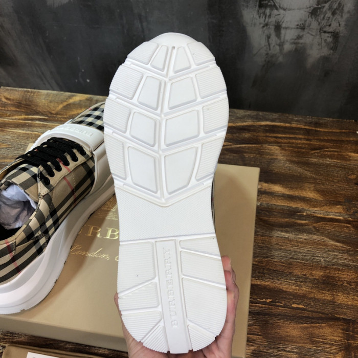bur*berry sneakers